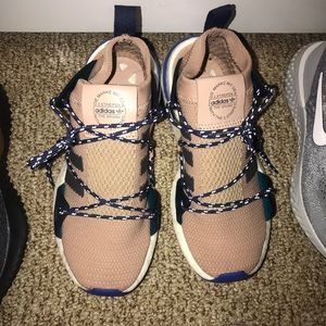 Adidas runners sneaker